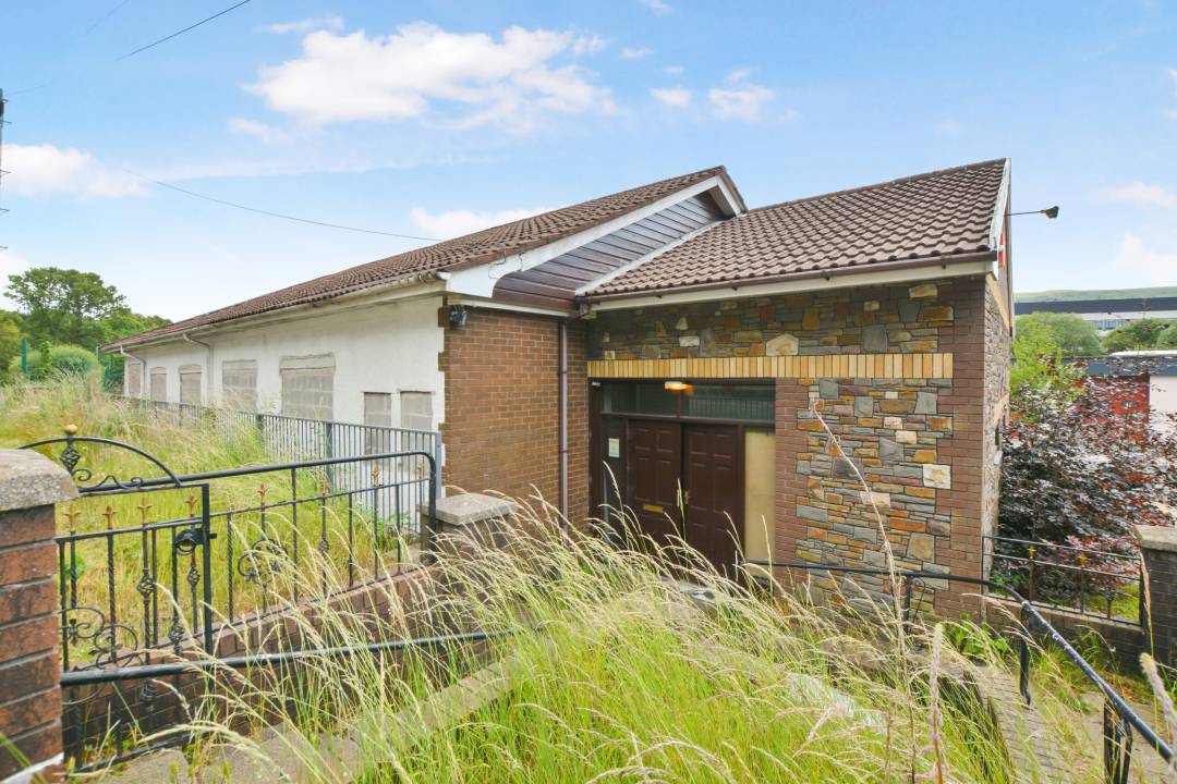 Cwmbach Road, , Aberdare,   CF44 0NF