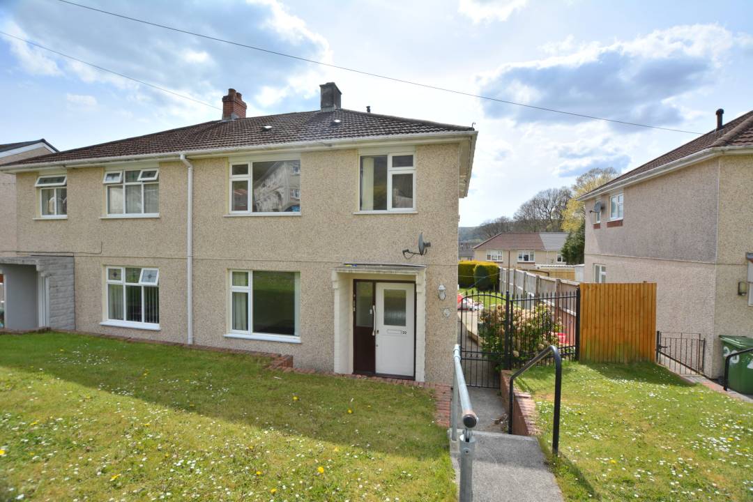 Bryngolwg, Cwmbach, Aberdare,  Rhondda Cynon Taff CF44 0ER