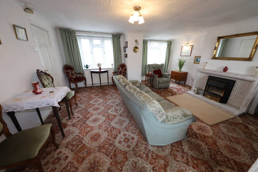 Ebenezer Street, Rhydyfelin, Pontypridd,  Rhondda Cynon Taff CF37 5PB