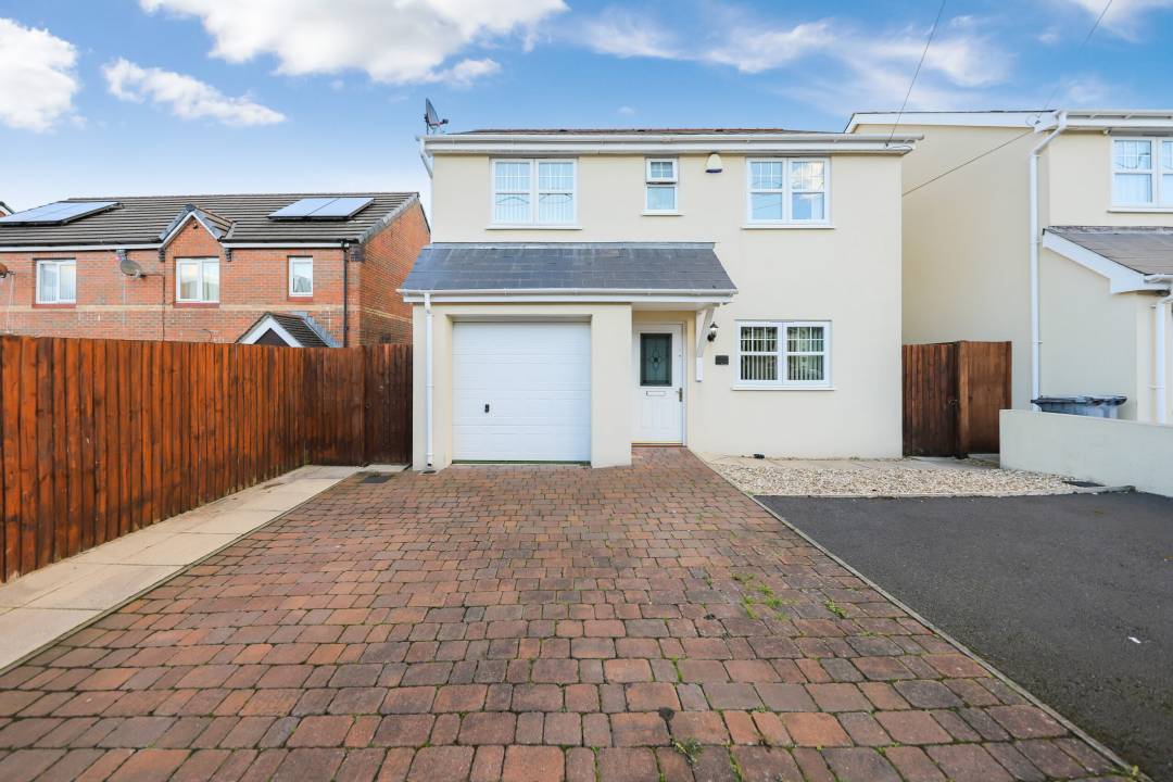 Brook Street, Aberaman, Aberdare,  Rhondda Cynon Taff CF44 6YE