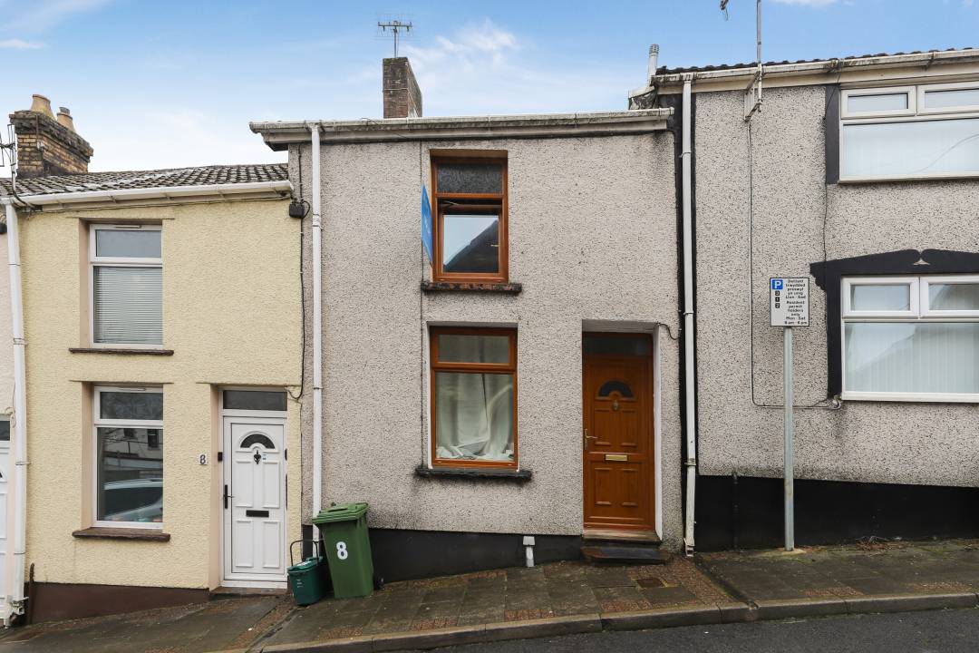 Union Street, , Mountain Ash,  Rhondda Cynon Taff CF45 3NY