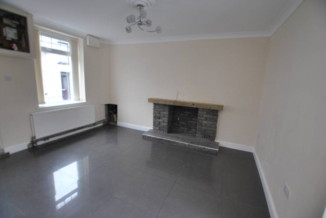 Station Street, Pontlottyn,  CF81 9QY