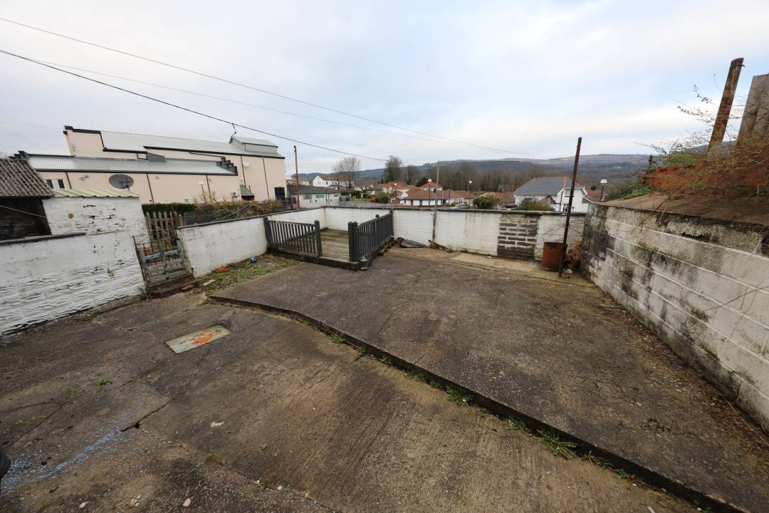 Hirwaun Road, Trecynon, Aberdare,  Rhondda Cynon Taff CF44 8EF