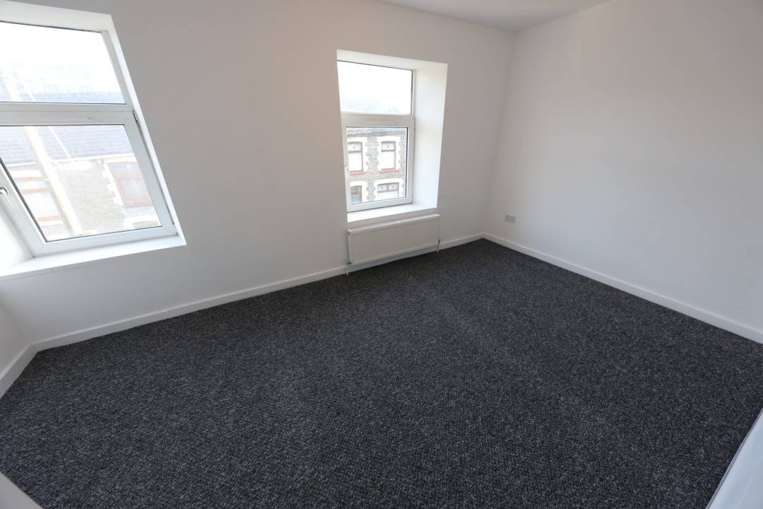 Consort Street, , Mountain Ash,  Rhondda Cynon Taff CF45 3AU
