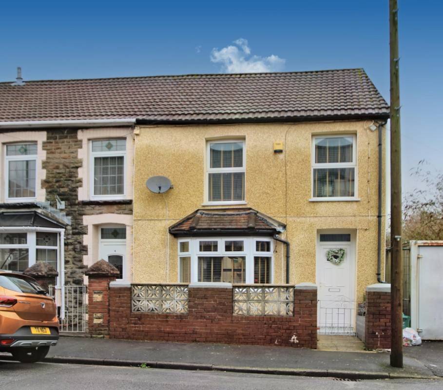 Dolgwilym Street, Pontygwaith, Ferndale,  Rhondda Cynon Taff CF43 3LA