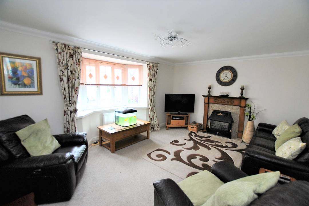 Golygfa'r Eglwys, Pontypridd,  CF37 1JL