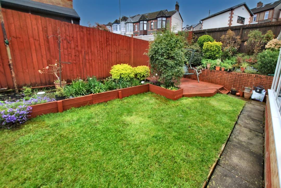 Golygfa'r Eglwys, Pontypridd,  CF37 1JL
