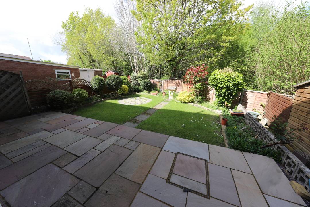 Chestnut Close, Landare, Aberdare,  Rhondda Cynon Taff CF44 8BY