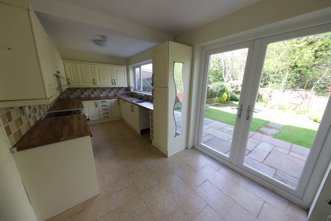 Chestnut Close, Landare, Aberdare,  Rhondda Cynon Taff CF44 8BY