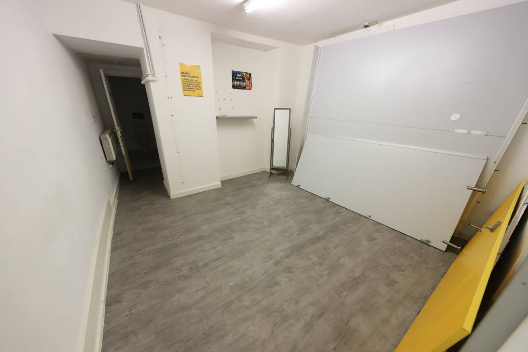 High Street, Hirwaun, Aberdare,  rhondda cynon Taff CF44 9SL