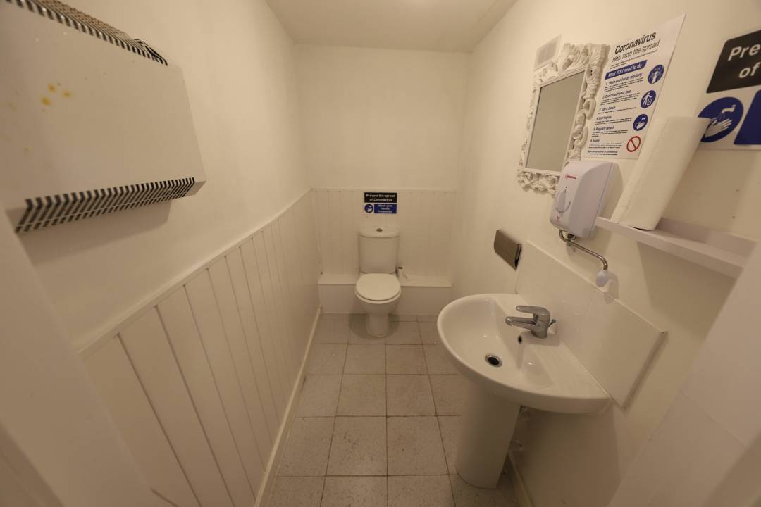High Street, Hirwaun, Aberdare,  rhondda cynon Taff CF44 9SL
