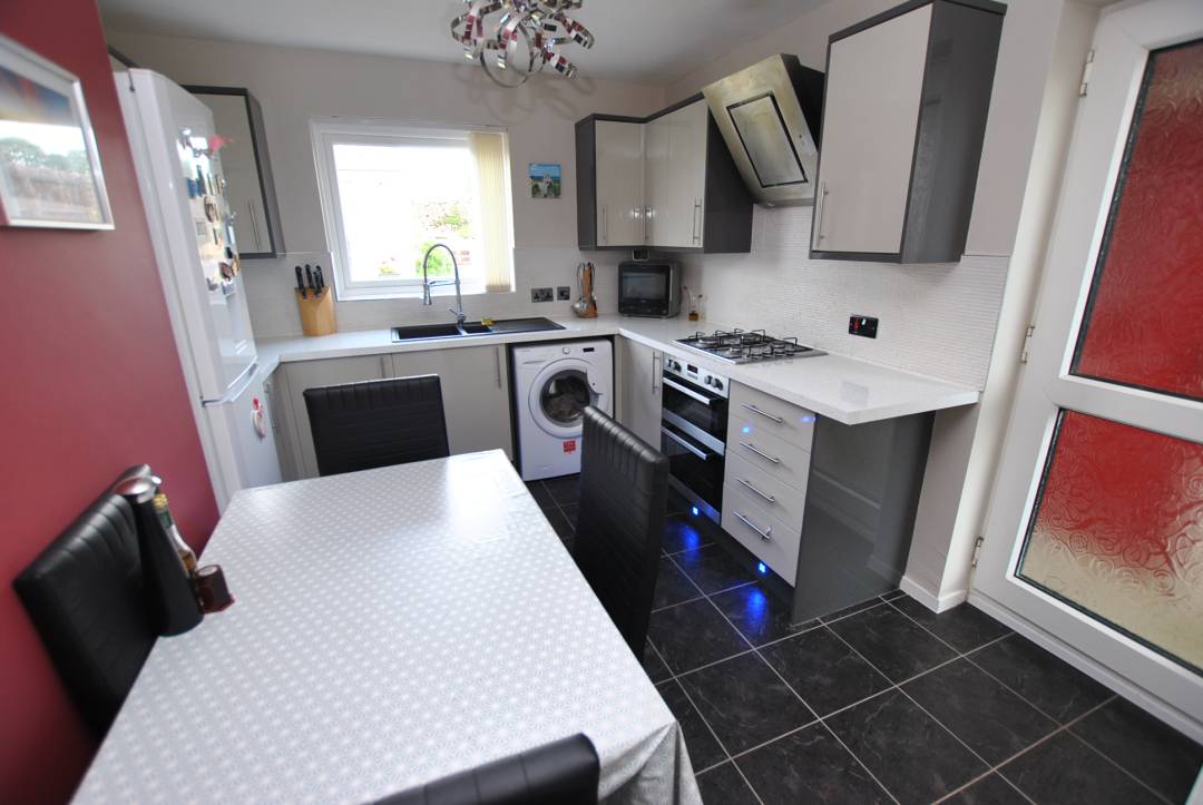 Lewis Street, Aberbargoed,  CF81 9EA