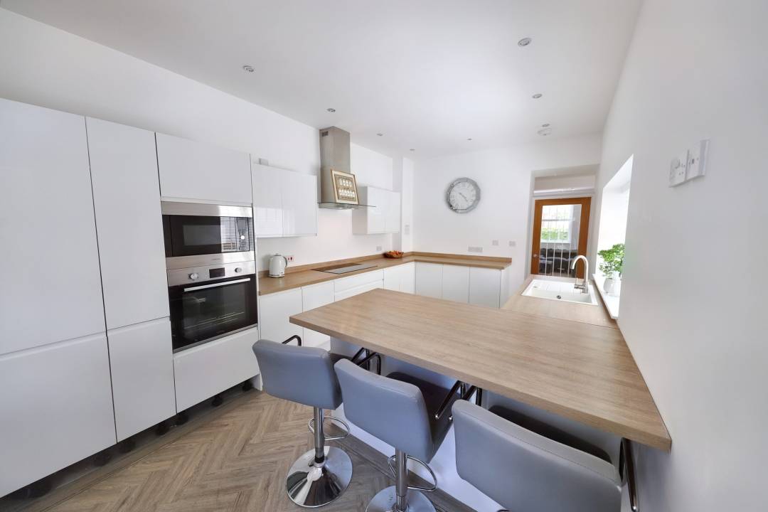 Ty'r Heol, Llwydcoed, Aberdare,  Rhondda Cynon Taff CF44 0TW