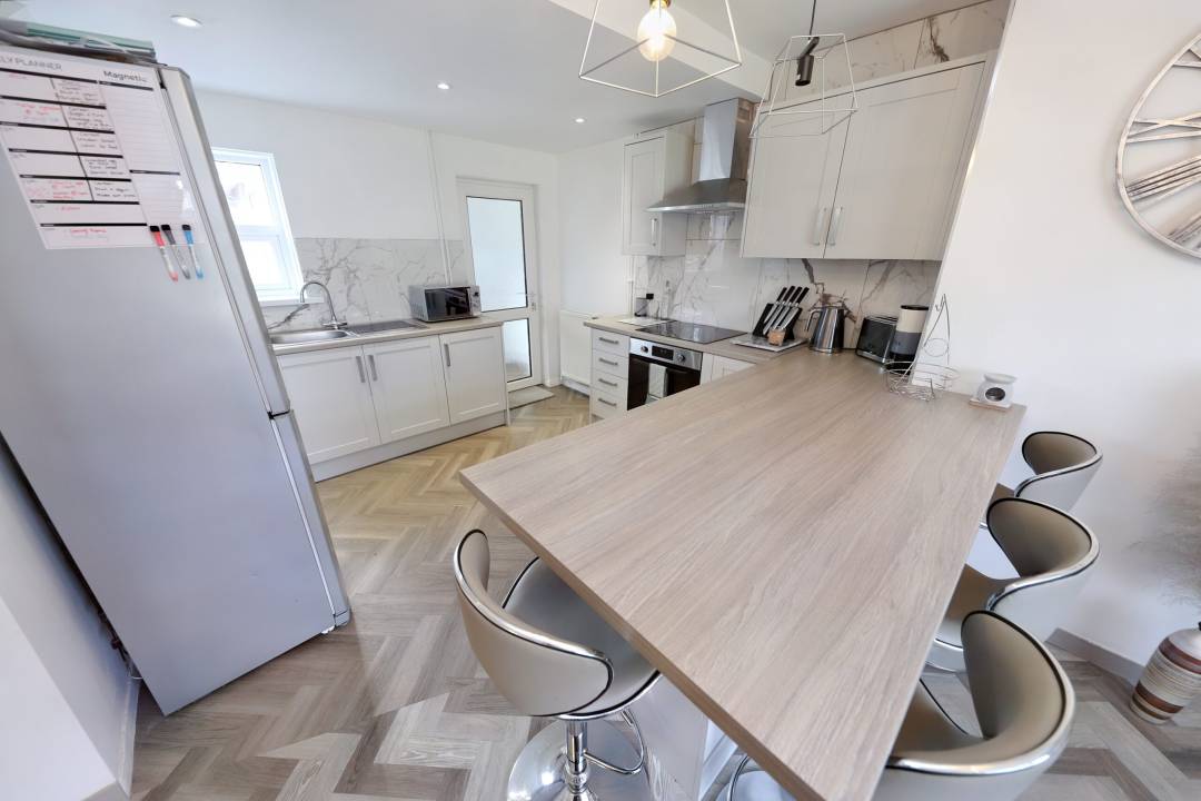 Brynsiriol, Hirwaun, Aberdare,  Rhondda Cynon Taff CF44 9TN