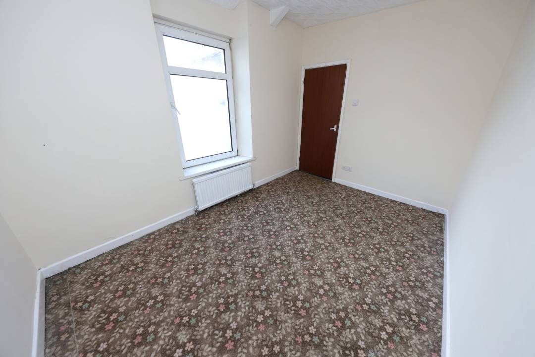 Ifor Street Ifor St, Mountain Ash, Rhondda Cynon Taff,   CF45 3HN
