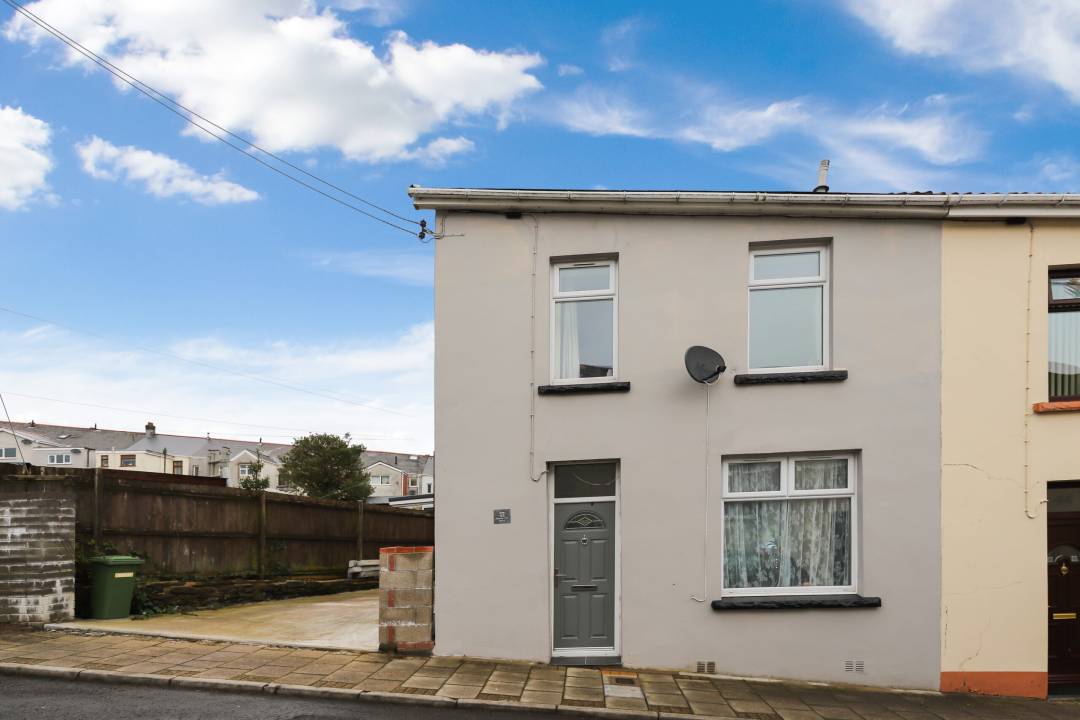 Pleasant View, Aberdare, Rhondda Cynon Taff CF44 6EF