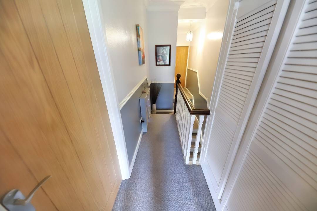Brynhyfryd Villas, Troedyrhiw, Merthyr Tydfil,   CF48 4LG
