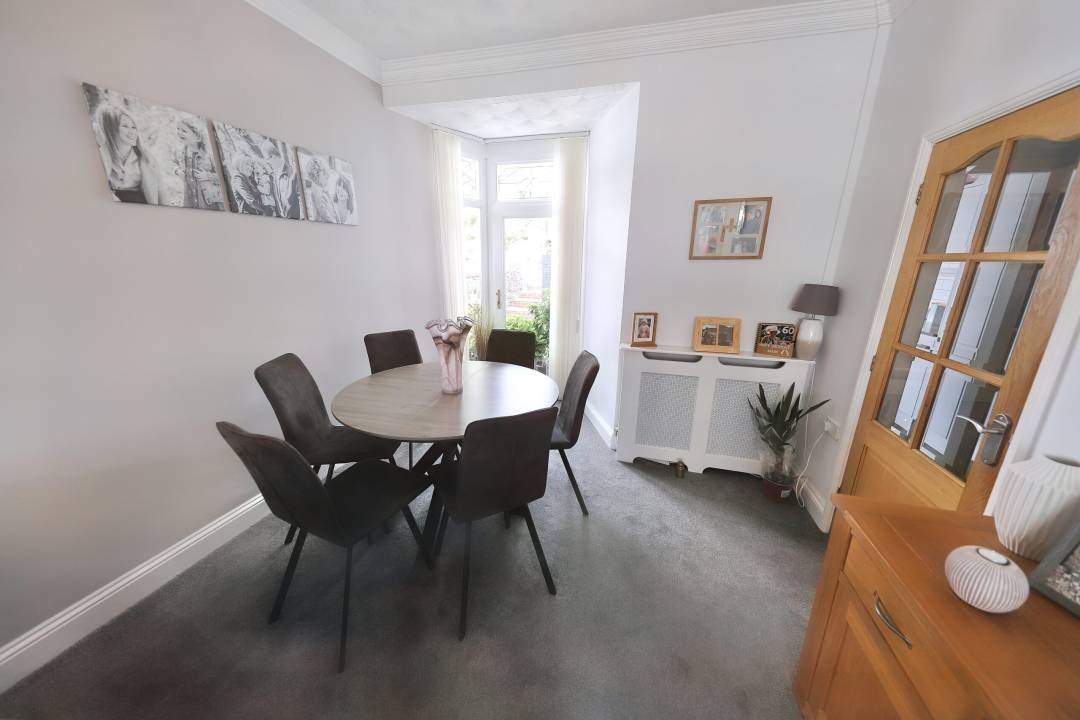 Brynhyfryd Villas, Troedyrhiw, Merthyr Tydfil,   CF48 4LG