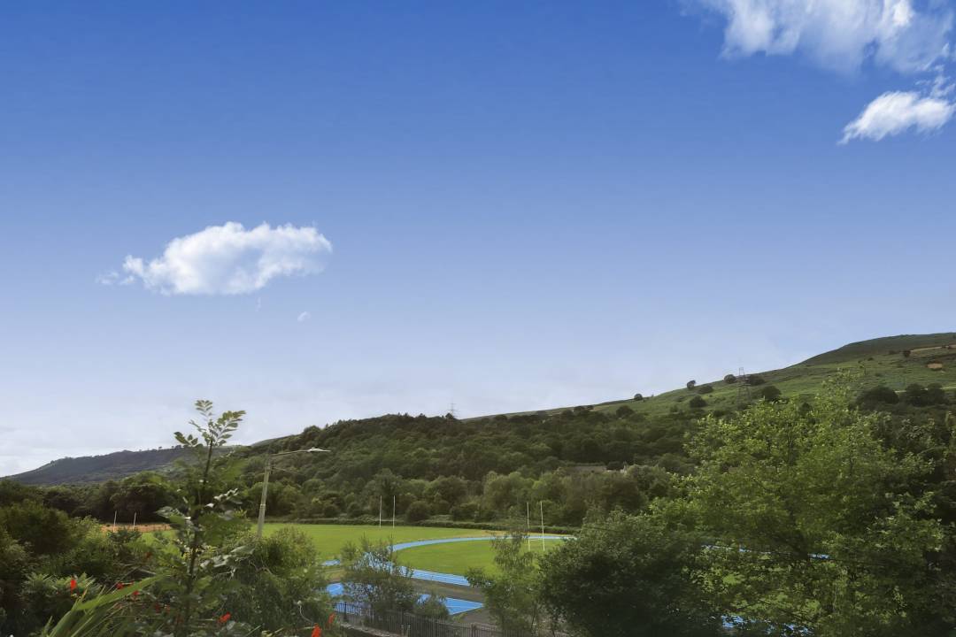 Brynhyfryd Villas, Troedyrhiw, Merthyr Tydfil,   CF48 4LG