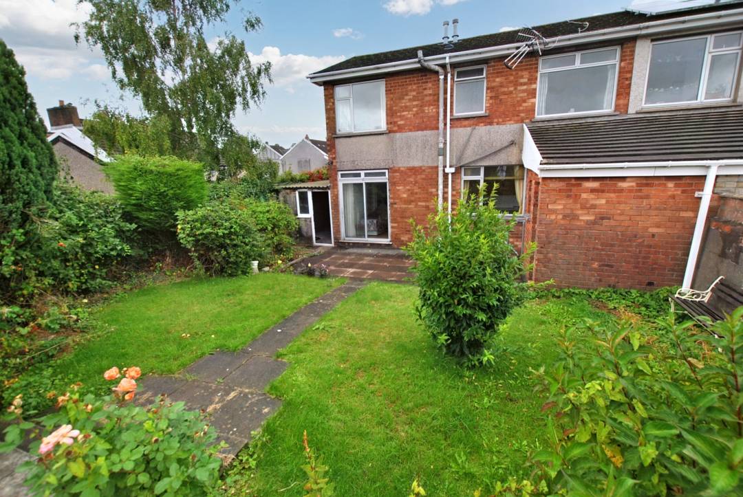 Gadlys, Aberdare,  Rhondda Cynon Taff CF44 8DP