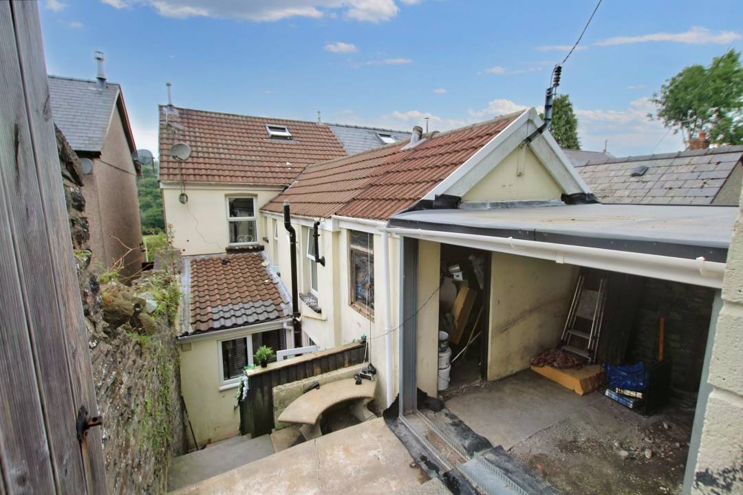 Cilfynydd Road, Cilfynydd, Pontypridd,   CF37 4NF