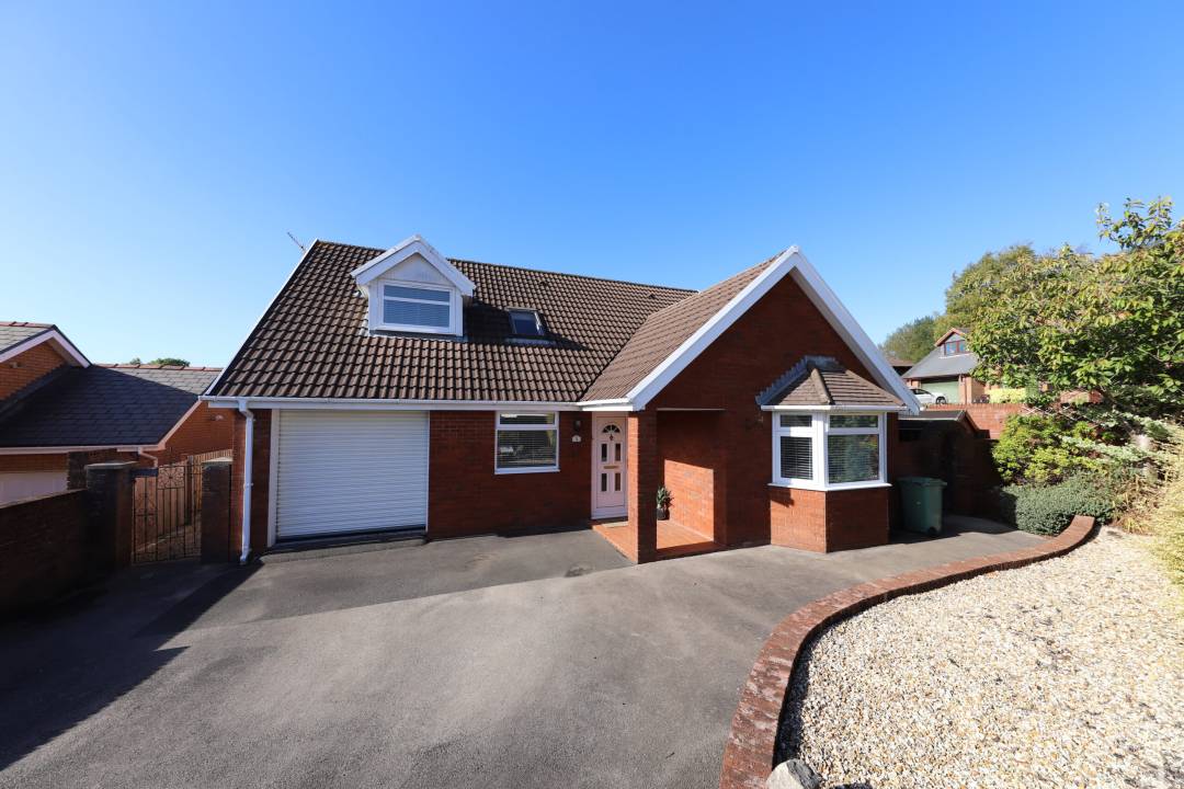Sycamore Rise, Cwmbach, Aberdare,  Rhondda Cynon Taff CF44 0JJ