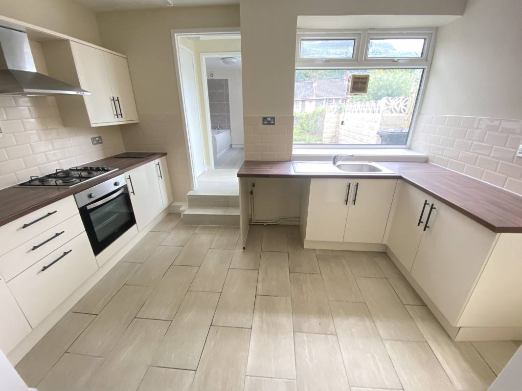 Fforchaman Road, Cwmaman, Aberdare,  Rhondda Cynon Taff CF44 6NF