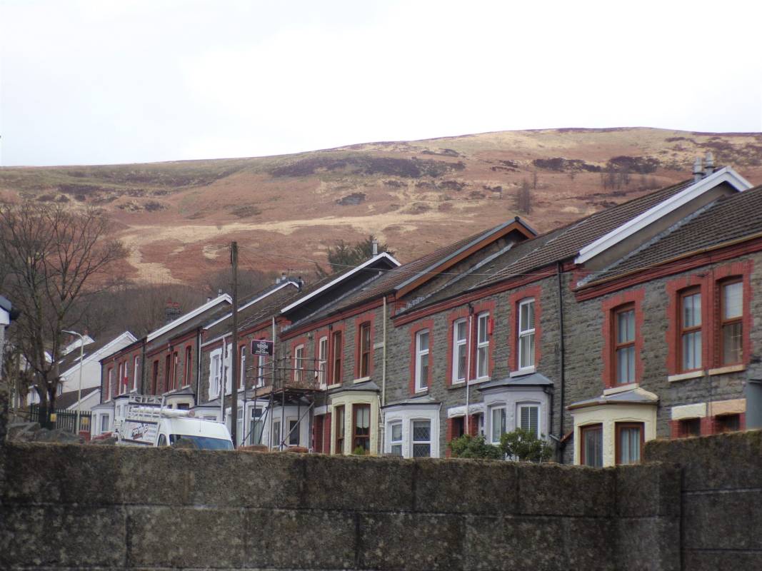 Dumfries Street, Treorchy,  CF42 6TS
