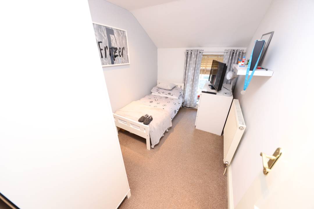 Kingsbury Place, Cwmaman, Aberdare,  Rhondda Cynon Taff CF44 6LH