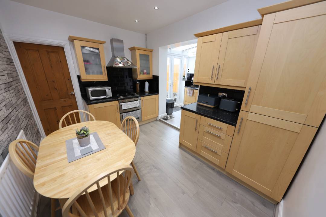 Ninan Street, Treorchy, Rhondda Cynon Taff CF42 6SW