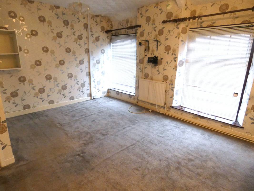 Dumfries Street, Treherbert,  CF42 5PT