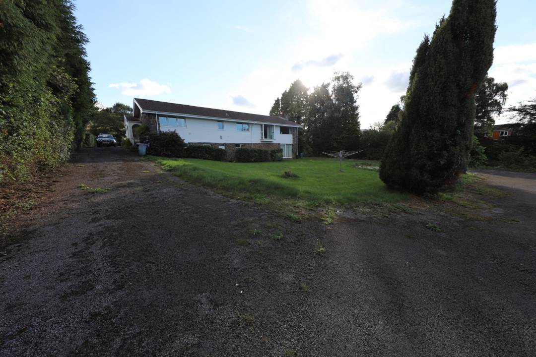 Swn Y Nant Hirwaun Road, Aberdare, Rhondda Cynon Taff CF44 9LL
