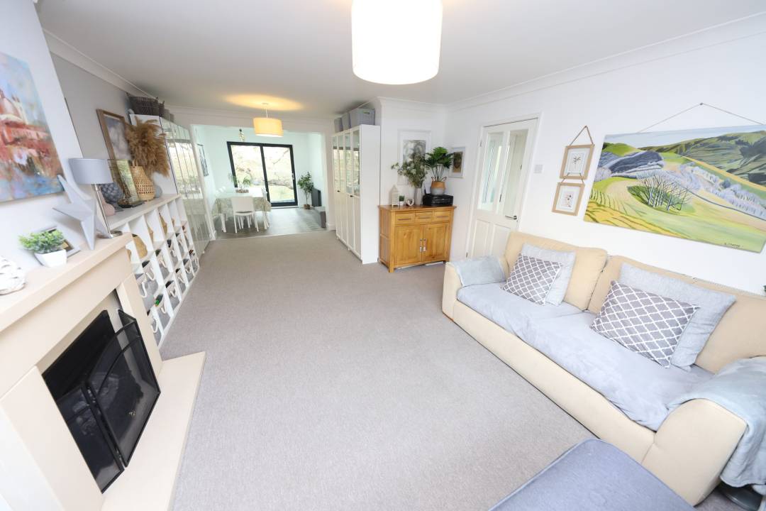 Derwent Street, Cwmbach, Aberdare,  Rhondda Cynon Taff CF44 0LN