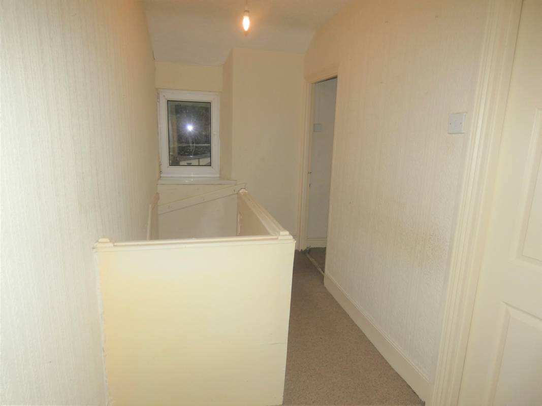 William Street, Ystrad,  CF41 7QR
