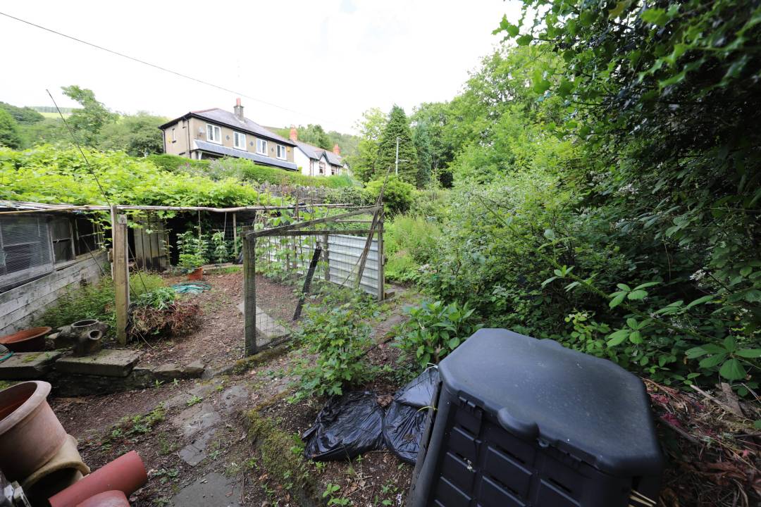 Land Ty Mawr, Caegarw, Mountain Ash,   CF45 4DB