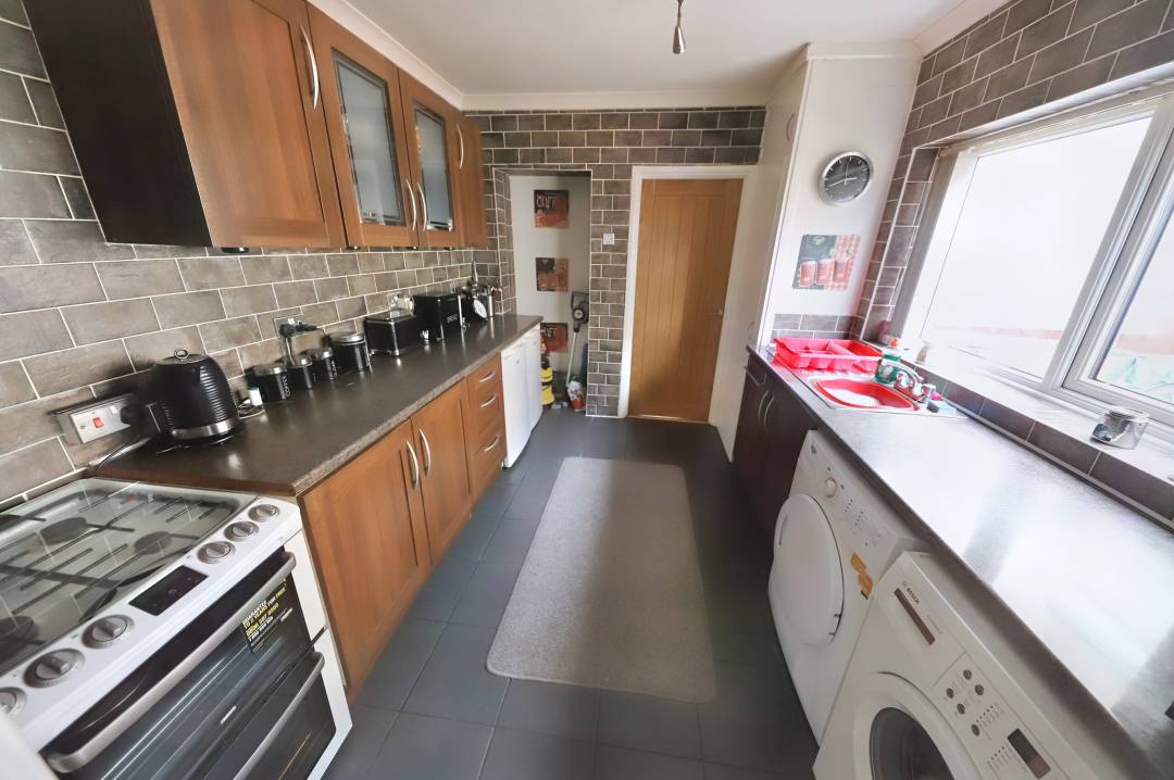 Danyderi Street, Godreaman, Aberdare,   CF44 6AE