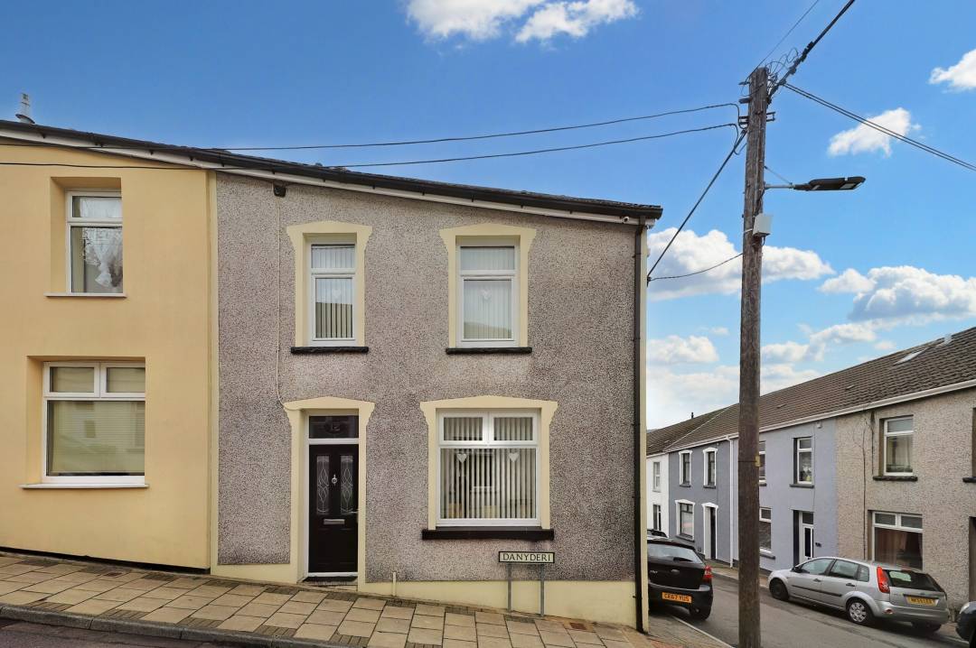 Danyderi Street, Godreaman, Aberdare,   CF44 6AE