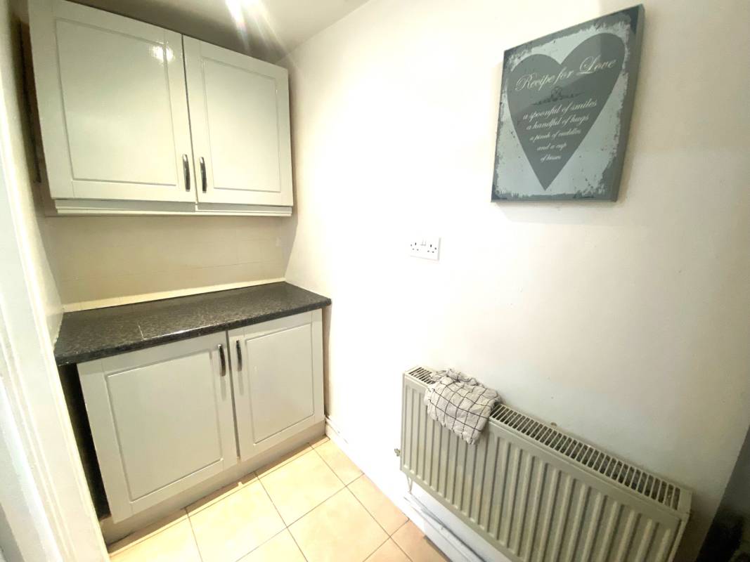 Dyfodwg Street, Treorchy, RCT CF42 6NN