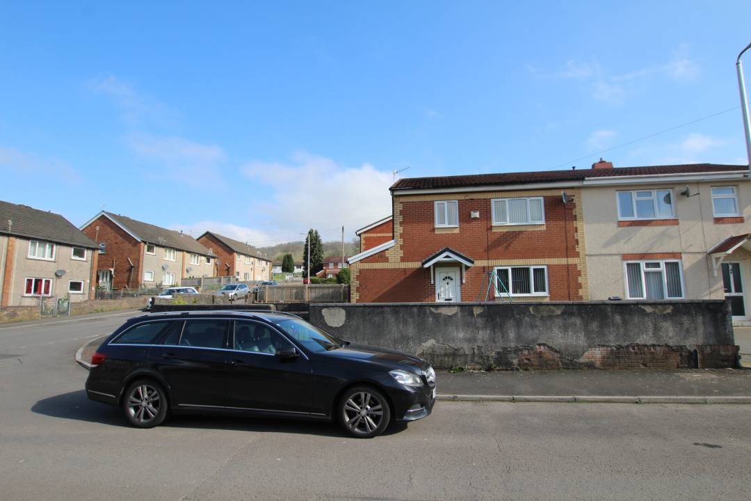 ELM STREET, , RHYDYFELIN,  PONTYPRIDD CF37 5DG