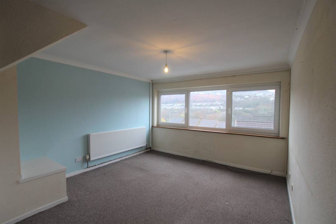 Quarry Hill Close, Maesycoed, Pontypridd CF37 1JQ