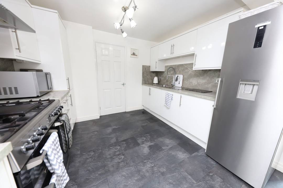 Chapel Row, Cwmbach, Aberdare,  Rhondda Cynon Taff CF44 0LR
