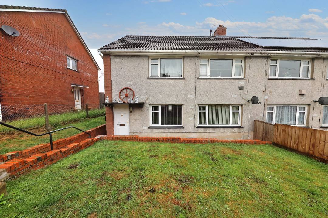 Maesgwyn, Cwmdare, Aberdare,  Rhondda Cynon Taff CF44 8TL