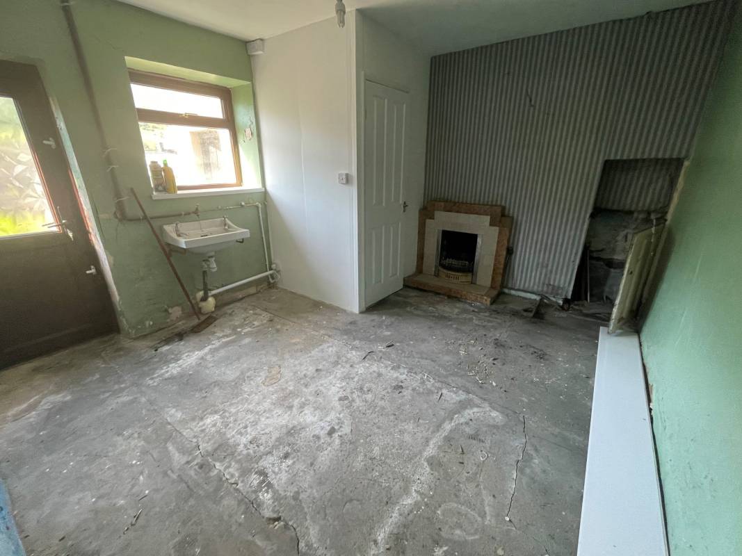 Treharne Street, Cwmparc, Mid Glamorgan CF42 6LH United Kingdom