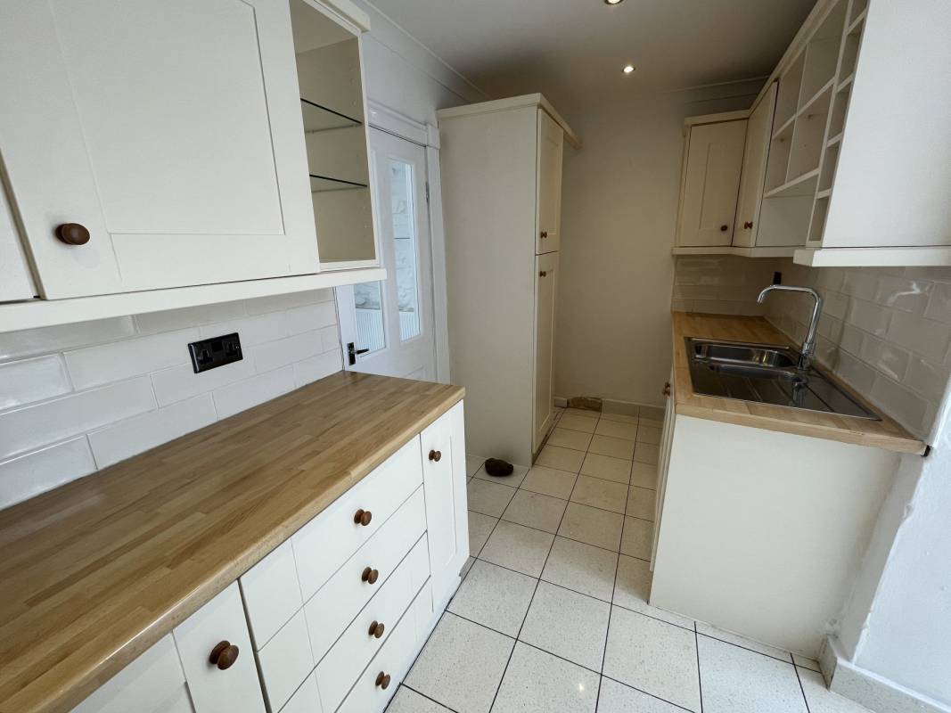 Park Road, Cwmparc,  CF42 6LF United Kingdom