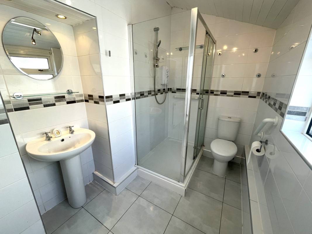 Park Road, Cwmparc,  CF42 6LF United Kingdom