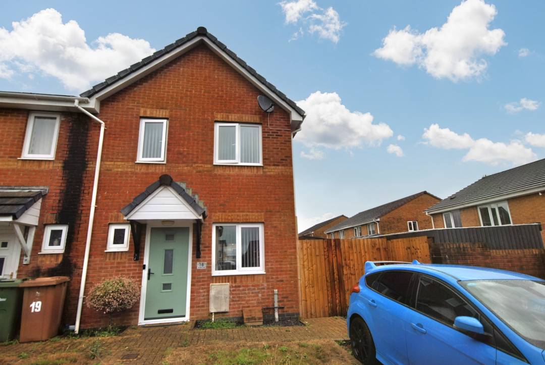 Acorn Lane, Glyngaer, Hengoed,  Caerphilly CF82 8FS SOUTH WALES