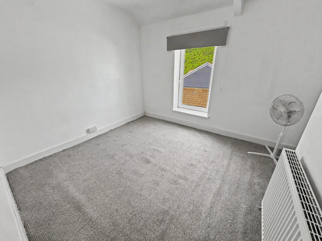 Hopkin Street, Treherbert,  CF42 5HL