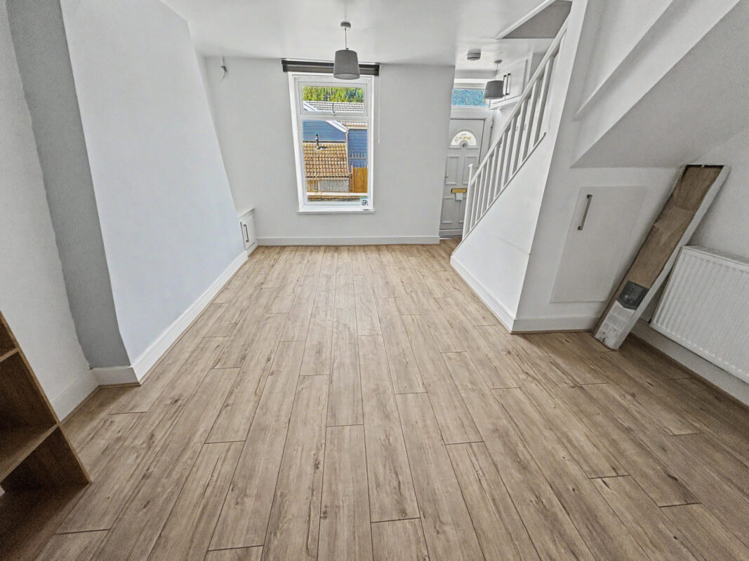 Hopkin Street, Treherbert,  CF42 5HL