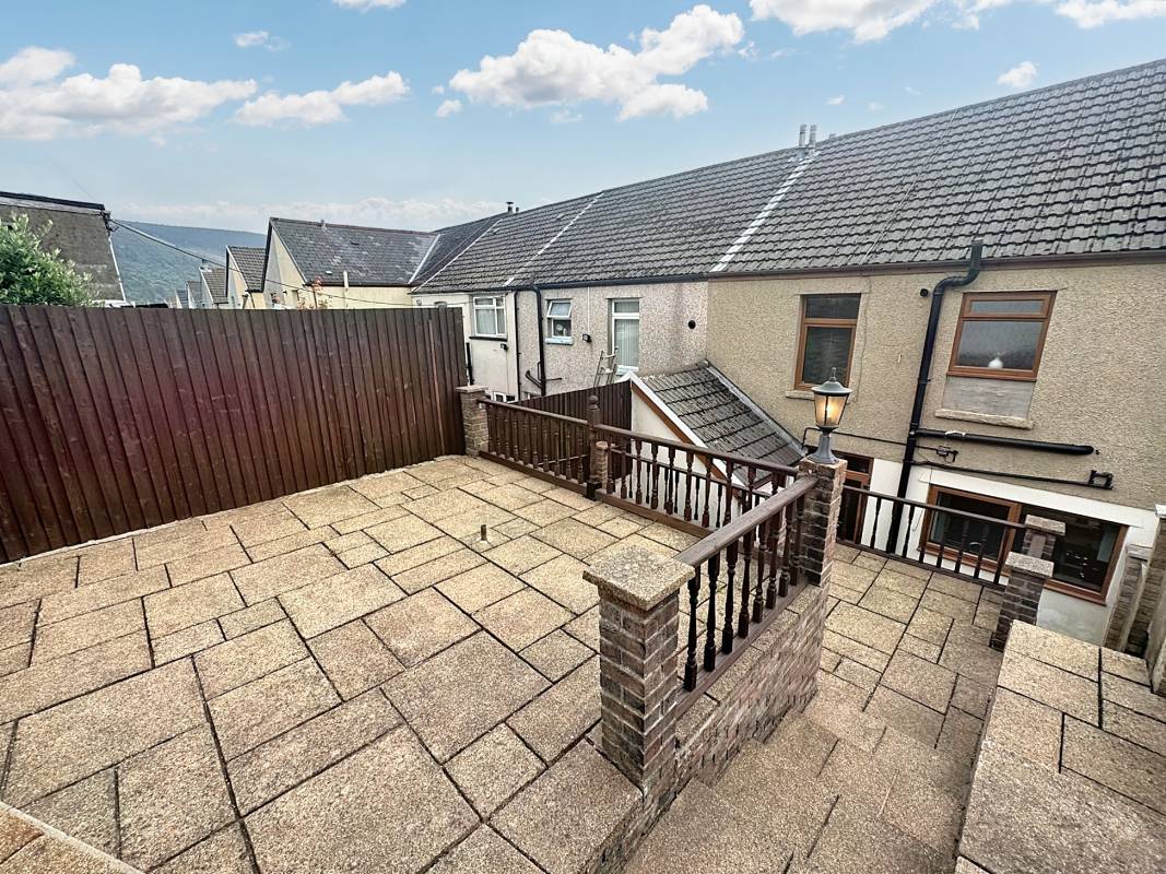 Conway Road, Treorchy,  CF42 6UR