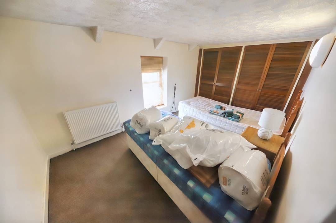 Wind Street  Aberdare,  CF44 7LL